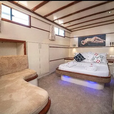 Hka Neta Yachting * גוג'ק
